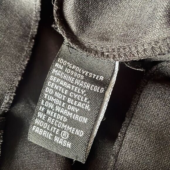 Essentials by Milano Black and White Semi-Sheer Pullover Blouse (Small) - Picture 7 of 11